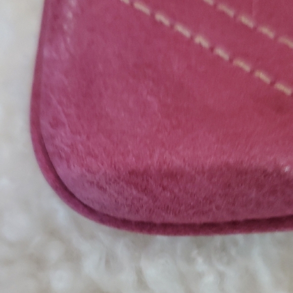 Red Leather Wristlet 4 X 7 Bag - Picture 5 of 9